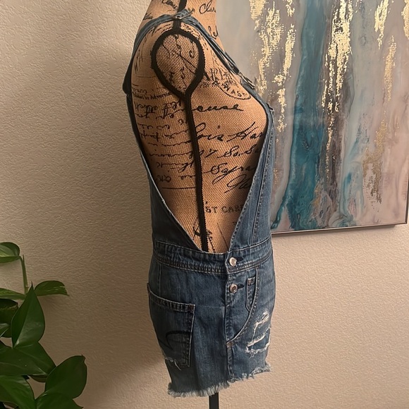 American Eagle Distressed Denim Shorts Overalls Size XS - Picture 5 of 10